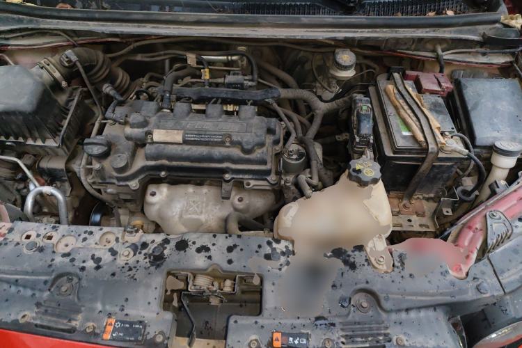 Used Chevrolet Aveo Sonic 2011 Sedan 1.4L MT SL Engine Bay