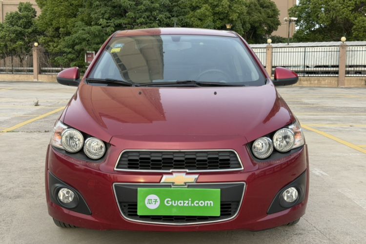 Used Chevrolet Aveo Sonic 2011 Sedan 1.4L Automatic SE Exterior 2