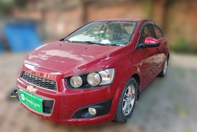 Used Chevrolet Aveo Sonic 2011 Sedan 1.4L Manual Transmission SE