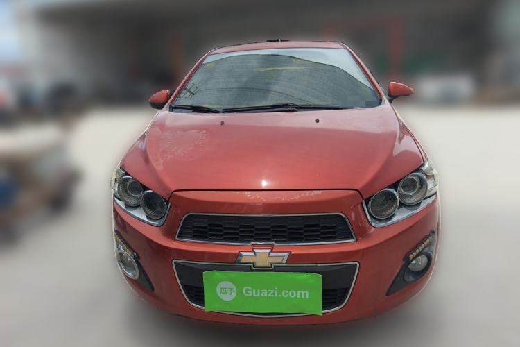 Used Chevrolet Aveo Sonic 2011 Sedan 1.4L Manual Transmission SE Front