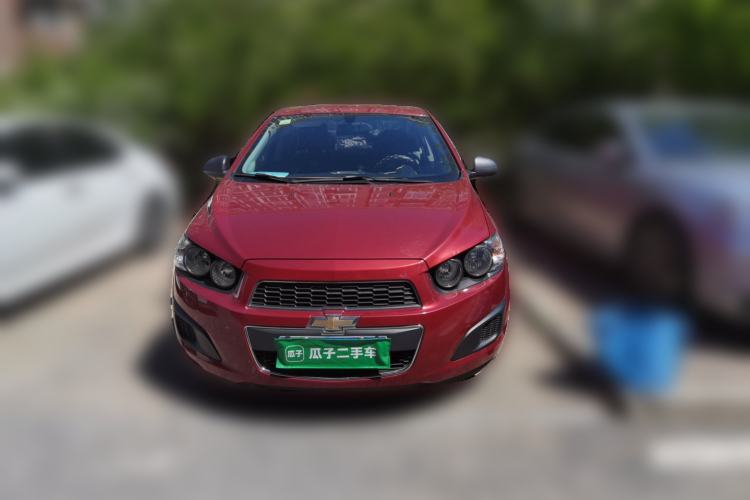 Used Chevrolet Aveo Sonic 2011 Sedan 1.4L MT SL Front