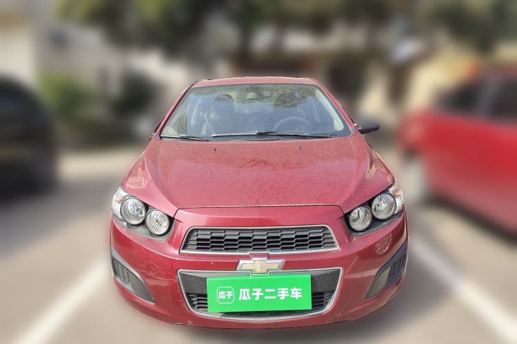 Used Chevrolet Aveo Sonic 2011 Sedan 1.4L MT SL Front