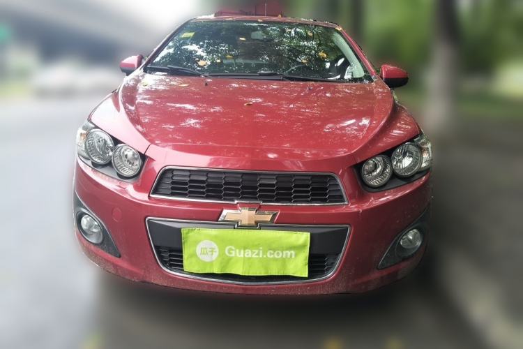 Used Chevrolet Aveo Sonic 2011 Sedan 1.4L Automatic SE Front