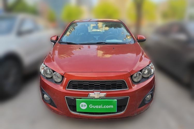 Used Chevrolet Aveo Sonic 2011 Sedan 1.4L Automatic SE Front
