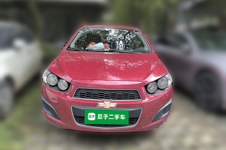 Used Chevrolet Aveo Sonic 2011 Sedan 1.4L MT SL Front