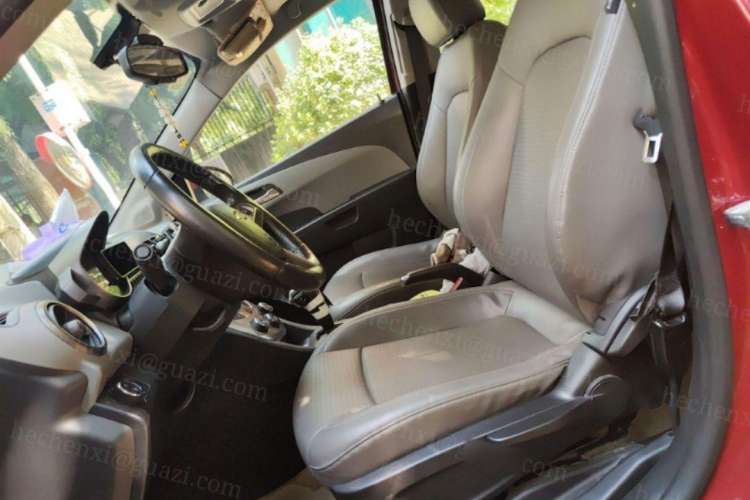 Used Chevrolet Aveo Sonic 2011 Sedan 1.6L Automatic SX Left Front Seat