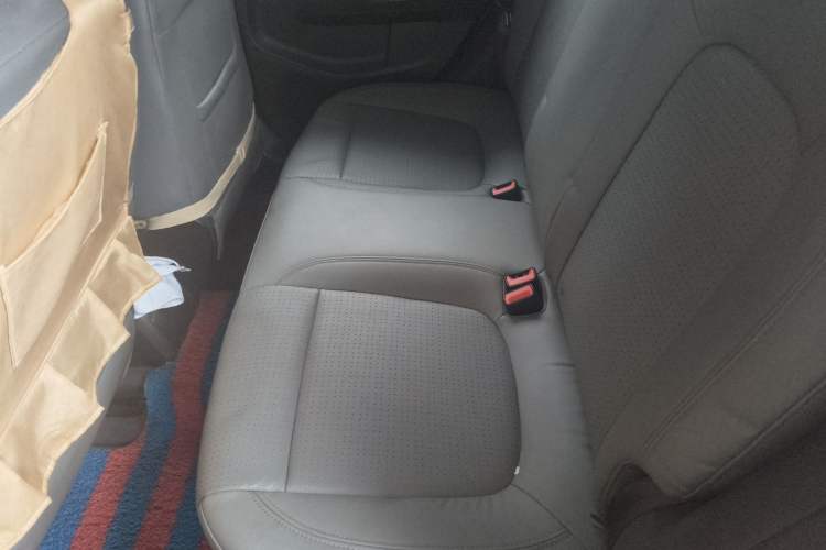 Used Chevrolet Aveo Sonic 2011 Hatchback 1.6L AT SX Left Rear Seat