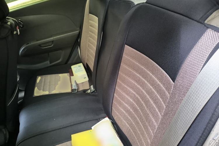 Used Chevrolet Aveo Sonic 2011 Sedan 1.4L MT SL Left Rear Seat