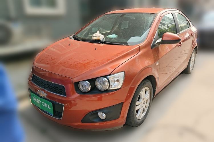 Used Chevrolet Aveo Sonic 2011 Sedan 1.4L Manual Transmission SE Guazi used car, China used car export, Used car for sale, Used cars, Cheapest cars for sale