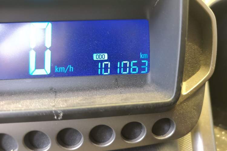 Used Chevrolet Aveo Sonic 2011 Sedan 1.4L Manual Transmission SE Odometer Close Up