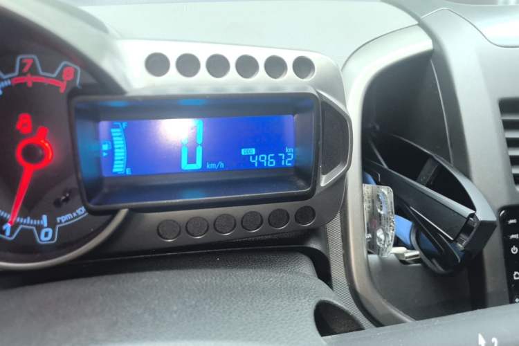 Used Chevrolet Aveo Sonic 2011 Sedan 1.4L Manual Transmission SE Odometer Close Up