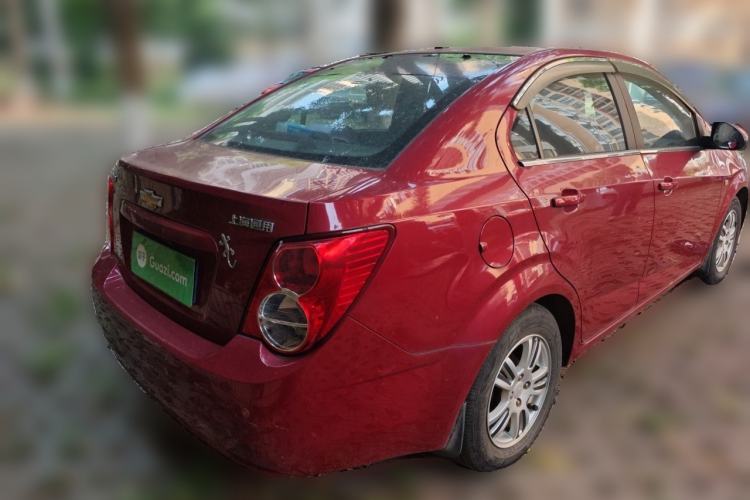 Used Chevrolet Aveo Sonic 2011 Sedan 1.4L Manual Transmission SE Rear Right 45 Deg