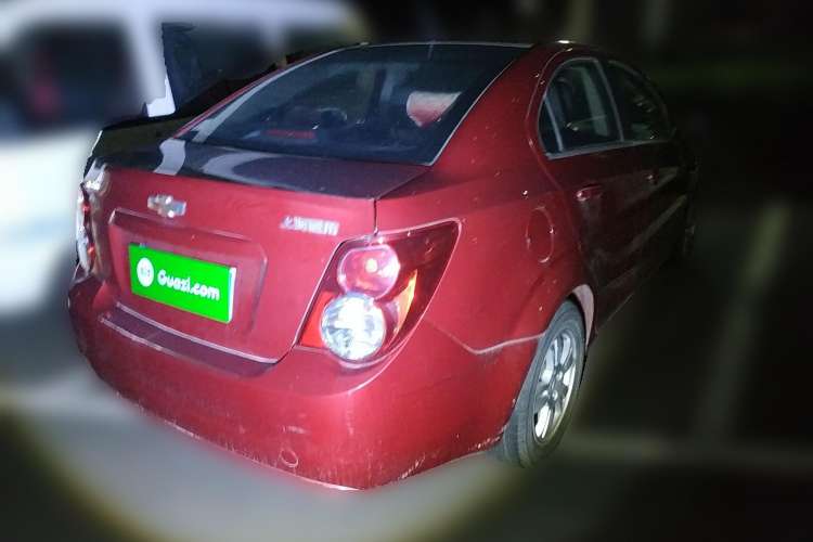 Used Chevrolet Aveo Sonic 2011 Sedan 1.4L Manual Transmission SE Rear Right 45 Deg