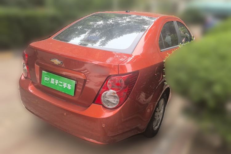 Used Chevrolet Aveo Sonic 2011 Sedan 1.4L Manual Transmission SE Rear Right 45 Deg