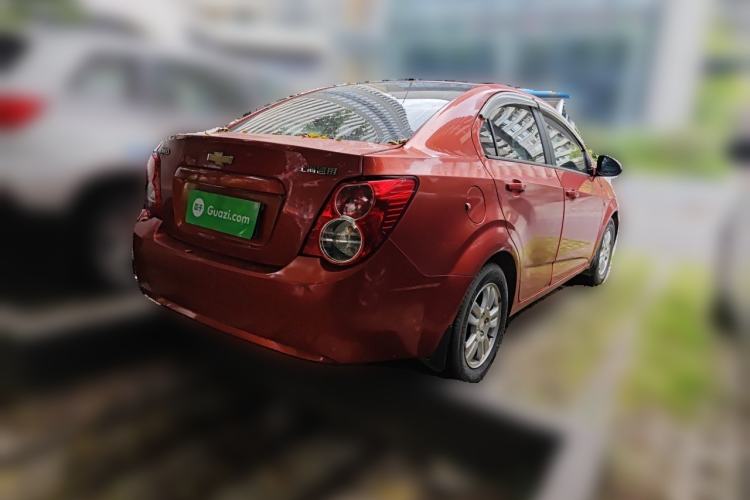 Used Chevrolet Aveo Sonic 2011 Sedan 1.4L Manual Transmission SE Rear Right 45 Deg