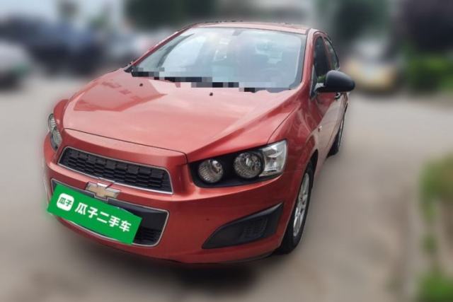 Used Chevrolet Aveo Sonic 2011 Sedan 1.4L MT SL