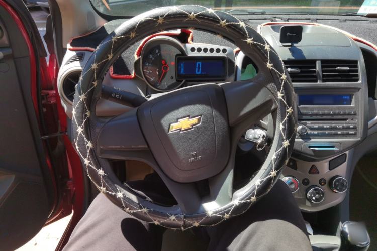 Used Chevrolet Aveo Sonic 2011 Sedan 1.4L MT SL Steering Wheel