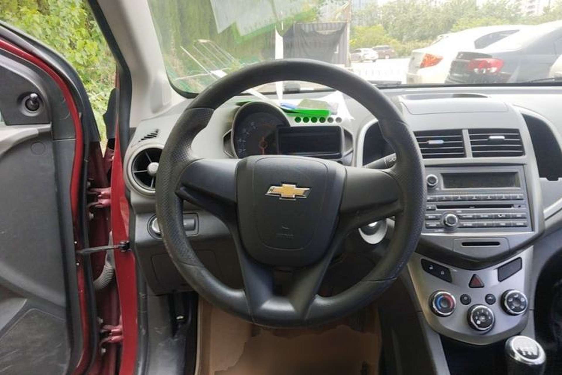 Used Chevrolet Aveo Sonic 2011 Sedan 1.4L MT SL Steering Wheel