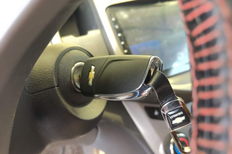 Used Chevrolet Aveo Sonic 2011 Sedan 1.4L Manual Transmission SE Vehicle Key