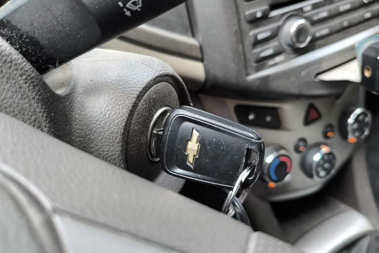 Used Chevrolet Aveo Sonic 2011 Sedan 1.4L MT SL Vehicle Key