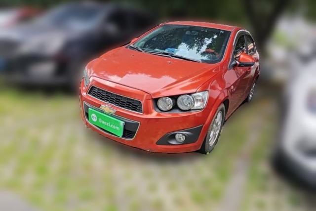 Used Chevrolet Aveo Sonic 2011 Sedan 1.4L Manual Transmission SE