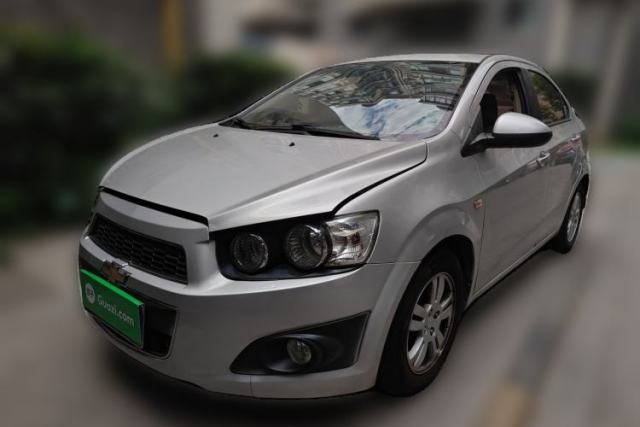 Used Chevrolet Aveo Sonic 2011 Sedan 1.4L Automatic SE