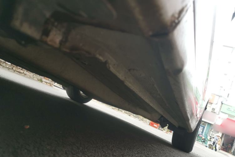 Used Chevrolet Aveo Sonic 2011 Sedan 1.4L MT SL Chassis Front Left