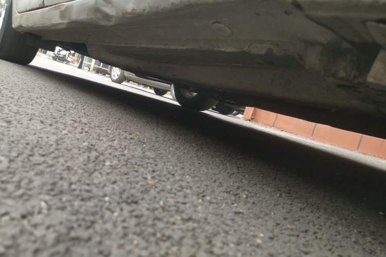 Used Chevrolet Aveo Sonic 2011 Sedan 1.4L MT SL Chassis Front Right