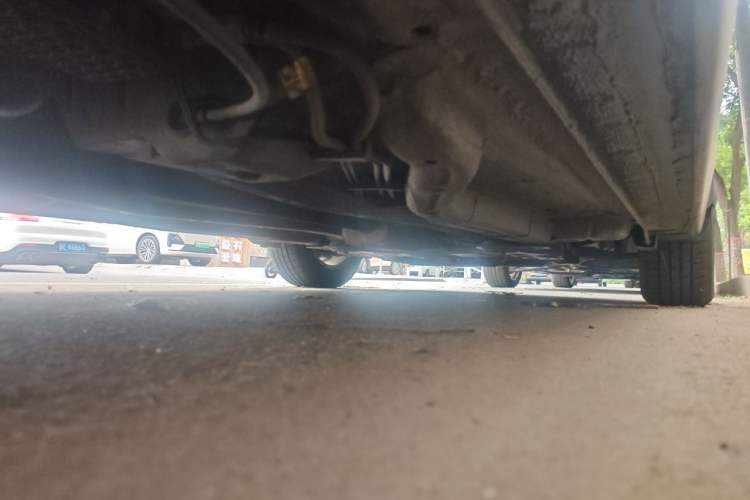 Used Chevrolet Aveo Sonic 2011 Sedan 1.4L Manual Transmission SE Chassis Rear Left