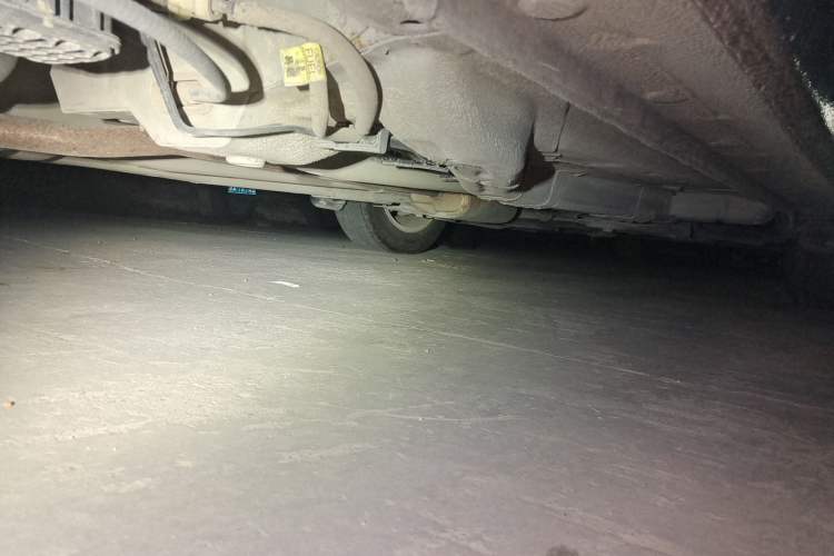 Used Chevrolet Aveo Sonic 2011 Sedan 1.4L Manual Transmission SE Chassis Rear Right