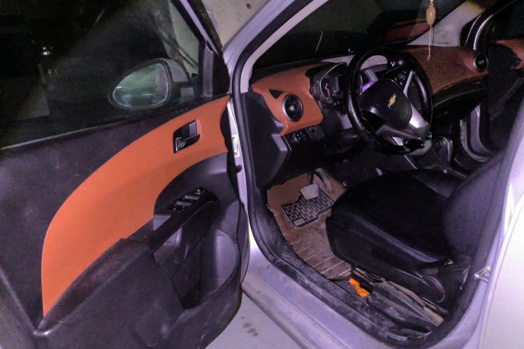 Used Chevrolet Aveo Sonic 2011 Sedan 1.4L Automatic SE Driver Seat