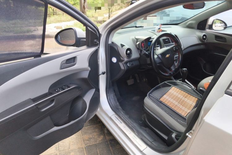 Used Chevrolet Aveo Sonic 2011 Sedan 1.4L Automatic SL Driver Seat