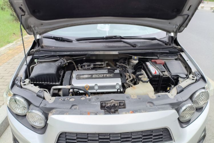 Used Chevrolet Aveo Sonic 2011 Hatchback 1.6L MT SX Engine Bay