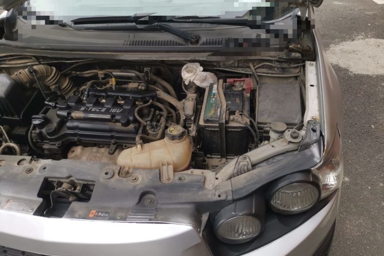 Used Chevrolet Aveo Sonic 2011 Sedan 1.4L MT SL Engine Bay Left