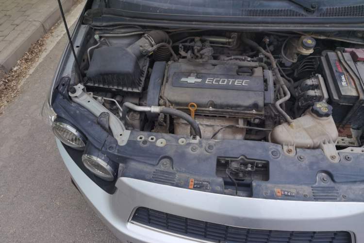 Used Chevrolet Aveo Sonic 2011 Sedan 1.6L Automatic SX Engine Bay Right