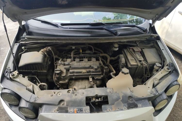 Used Chevrolet Aveo Sonic 2011 Sedan 1.4L MT SL Engine Bay