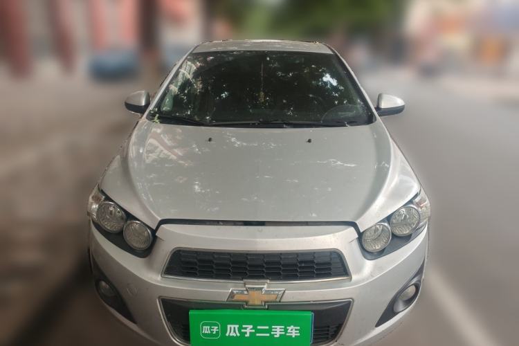 Used Chevrolet Aveo Sonic 2011 Sedan 1.4L Manual Transmission SE Front