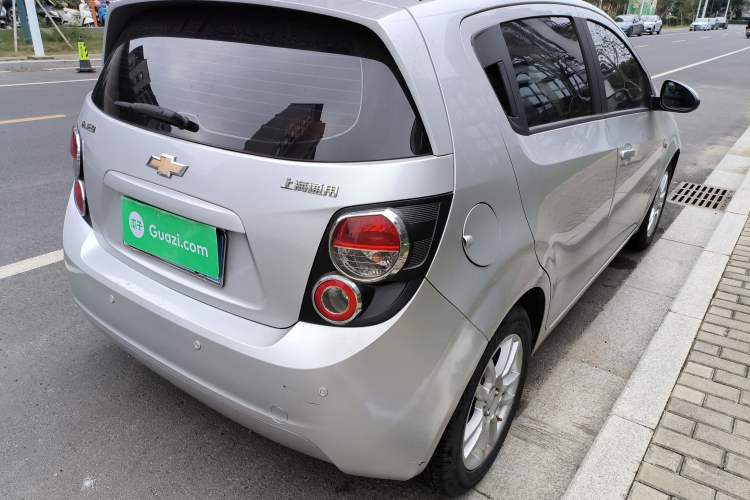 Used Chevrolet Aveo Sonic 2011 Hatchback 1.6L MT SX Rear Right 45 Deg