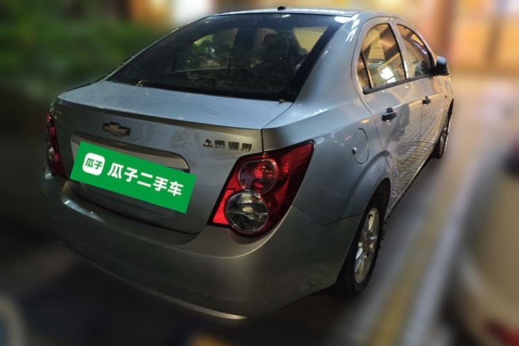 Used Chevrolet Aveo Sonic 2011 Sedan 1.4L MT SL Rear Right 45 Deg
