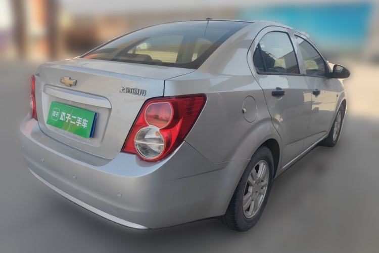 Used Chevrolet Aveo Sonic 2011 Sedan 1.4L MT SL Rear Right 45 Deg