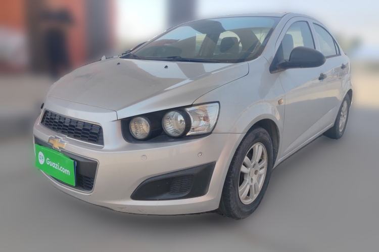 Used Chevrolet Aveo Sonic 2011 Sedan 1.4L MT SL Guazi used car, China used car export, Used car for sale, Used  cars, Cheapest cars for sale