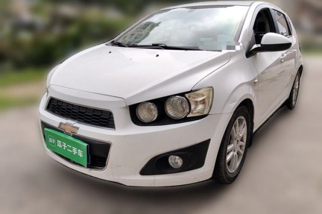 Used Chevrolet Aveo Sonic 2011 Hatchback 1.6L AT SX