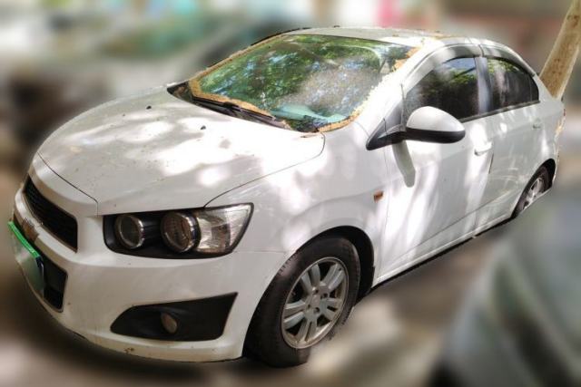 Used Chevrolet Aveo Sonic 2011 Sedan 1.4L Manual Transmission SE