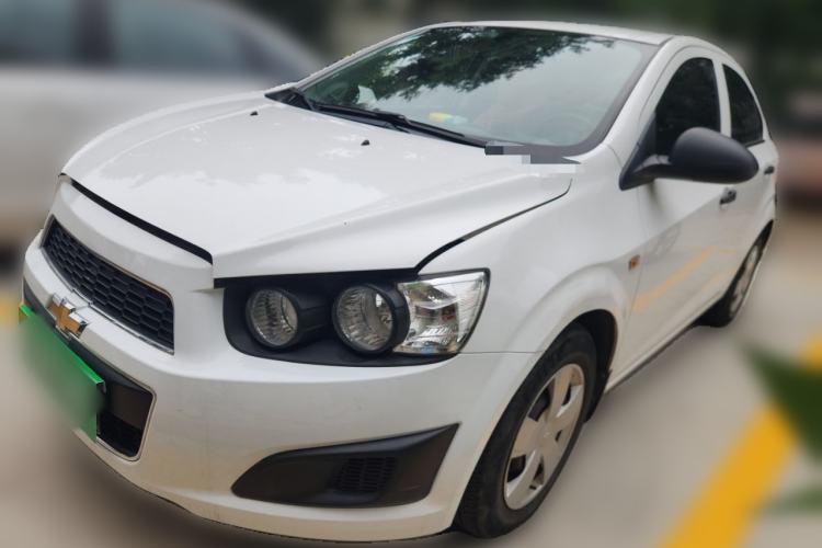 Used Chevrolet Aveo Sonic 2011 Sedan 1.4L MT SL Guazi used car, China used car export, Used car for sale, Used  cars, Cheapest cars for sale