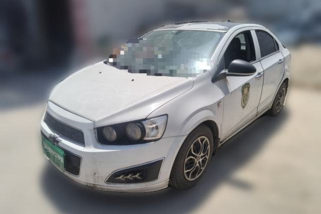 Used Chevrolet Aveo Sonic 2011 Sedan 1.4L MT SL