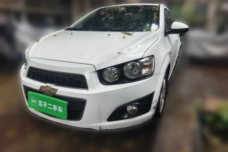 Używany Chevrolet Aveo Sonic 2011 Sedan 1.4L Manual Transmission SE Guazi used car, China used car export, Used car for sale, Used  cars, Cheapest cars for sale