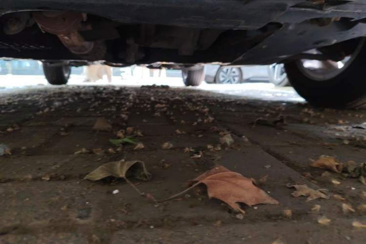 Used Chevrolet Aveo Sonic 2011 Sedan 1.4L Manual Transmission SE Chassis Front