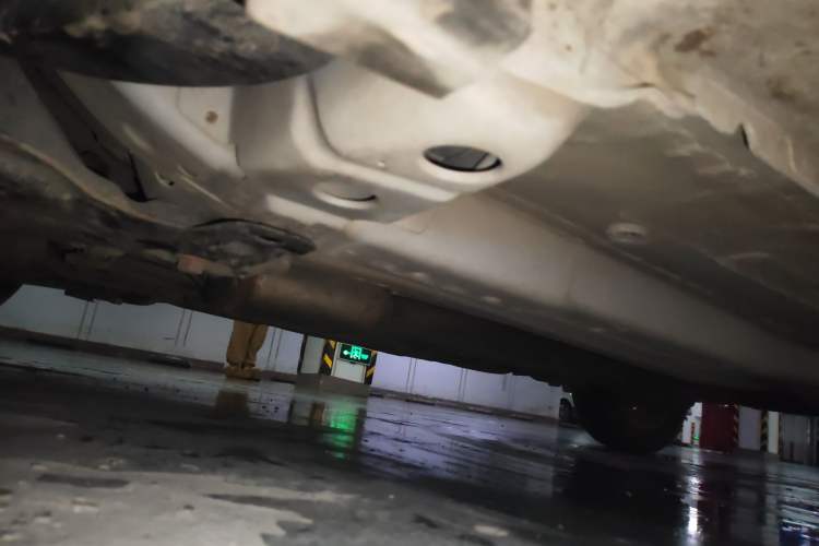 Used Chevrolet Aveo Sonic 2011 Sedan 1.4L MT SL Chassis Front Left