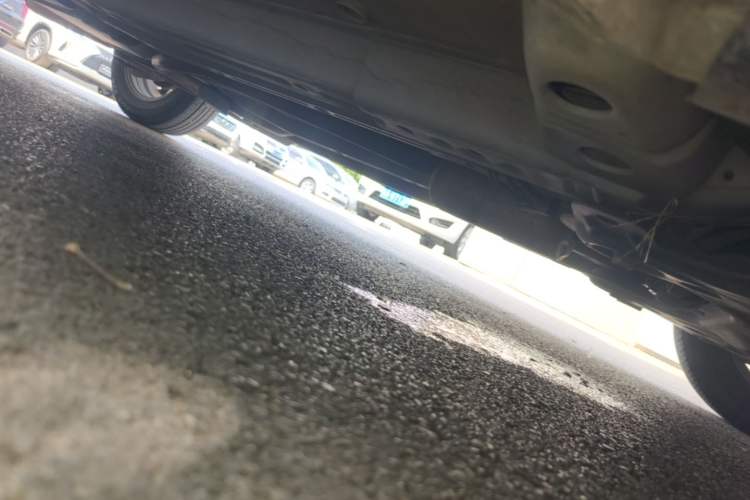Used Chevrolet Aveo Sonic 2011 Sedan 1.4L MT SL Chassis Front Right