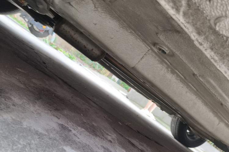 Used Chevrolet Aveo Sonic 2011 Sedan 1.4L MT SL Chassis Front Right